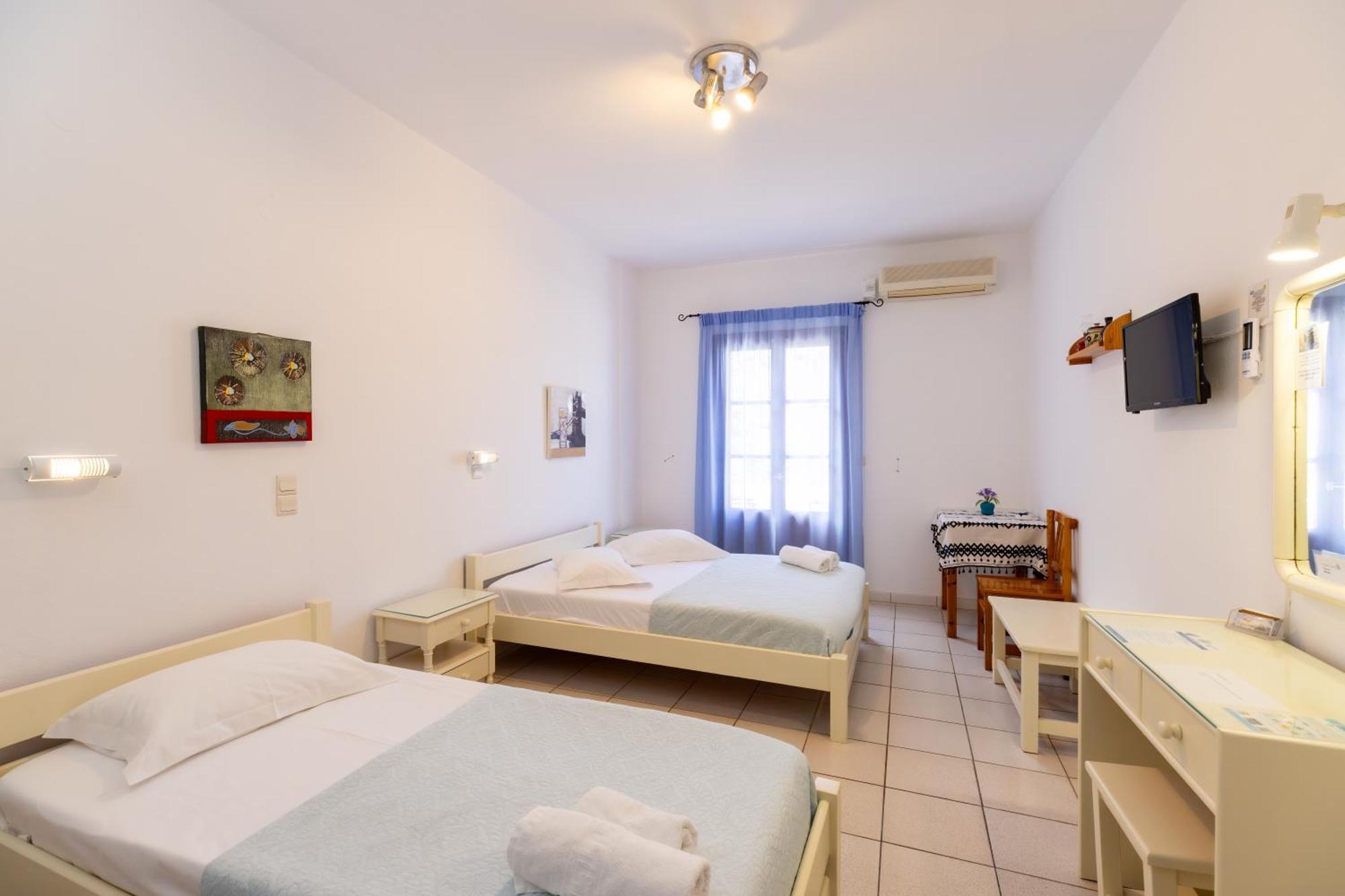 Froudi Rooms Камараи Экстерьер фото