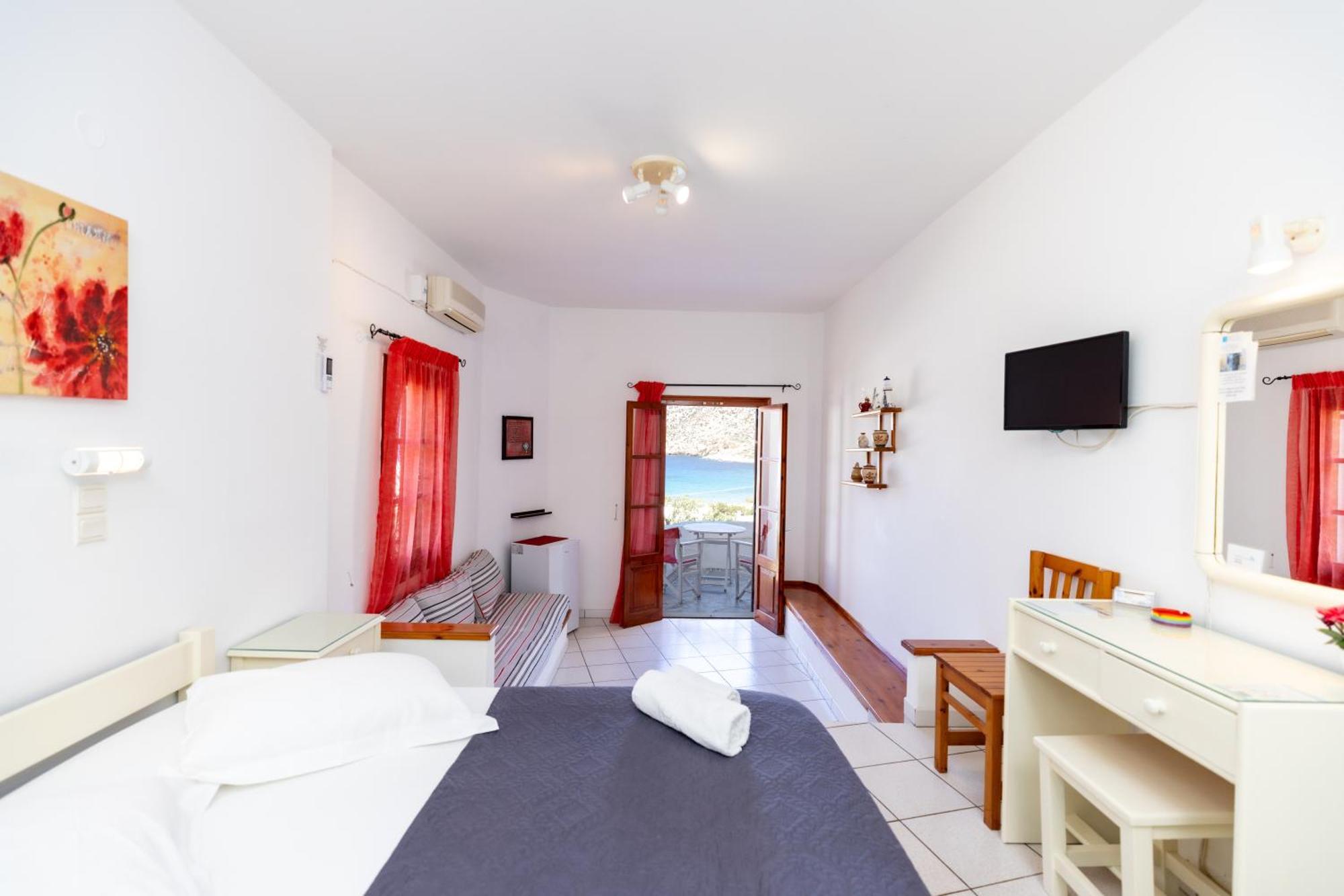 Froudi Rooms Камараи Экстерьер фото